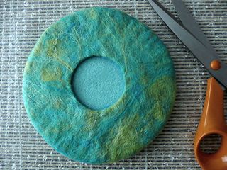 18. Tutorial - How to make a wet felt pod vessel