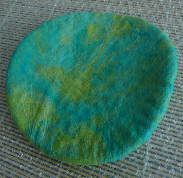 17. Tutorial - How to make a wet felt pod vessel