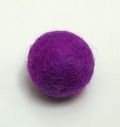 8 felt bead