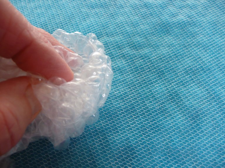 Rubbing through net