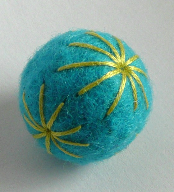 13 felt bead