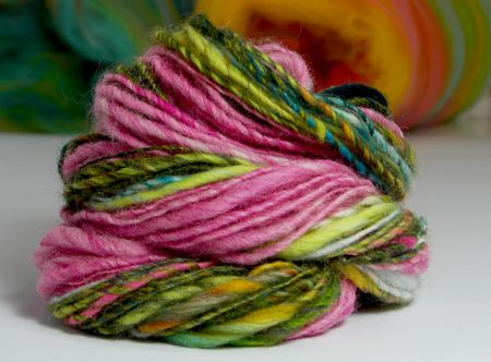 Handspun_Yarn_Pink_Green