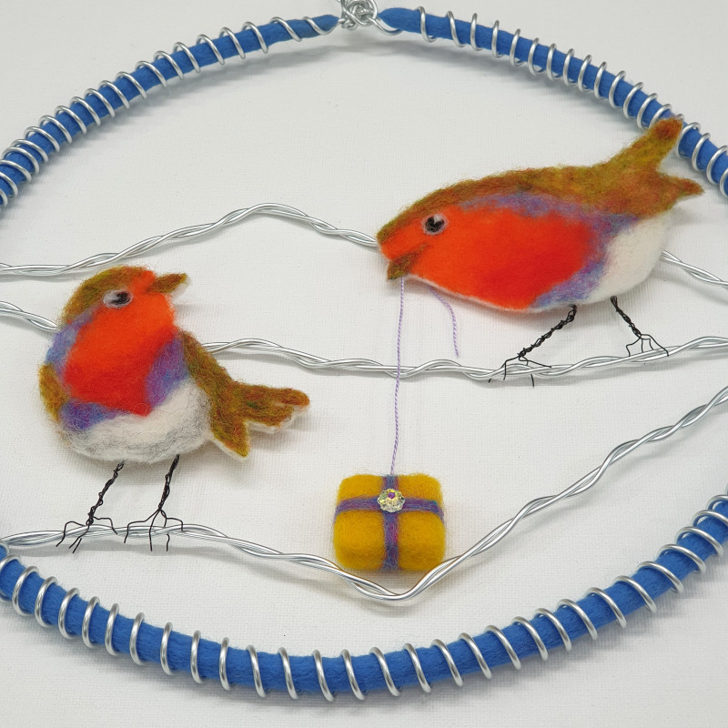 Robin Wreath Side View